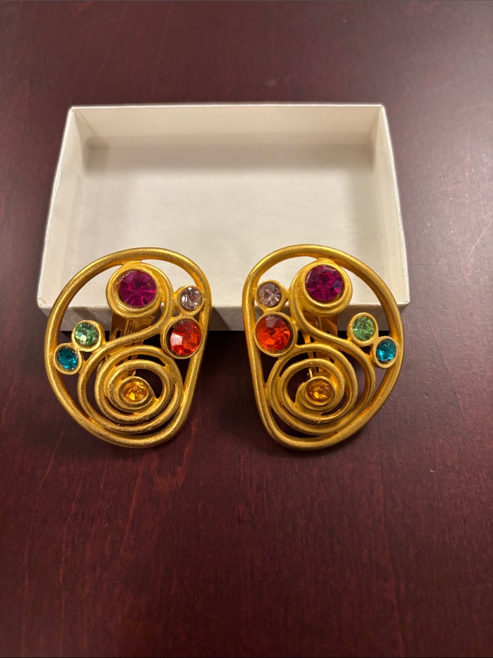 Vintage Clip On Earrings